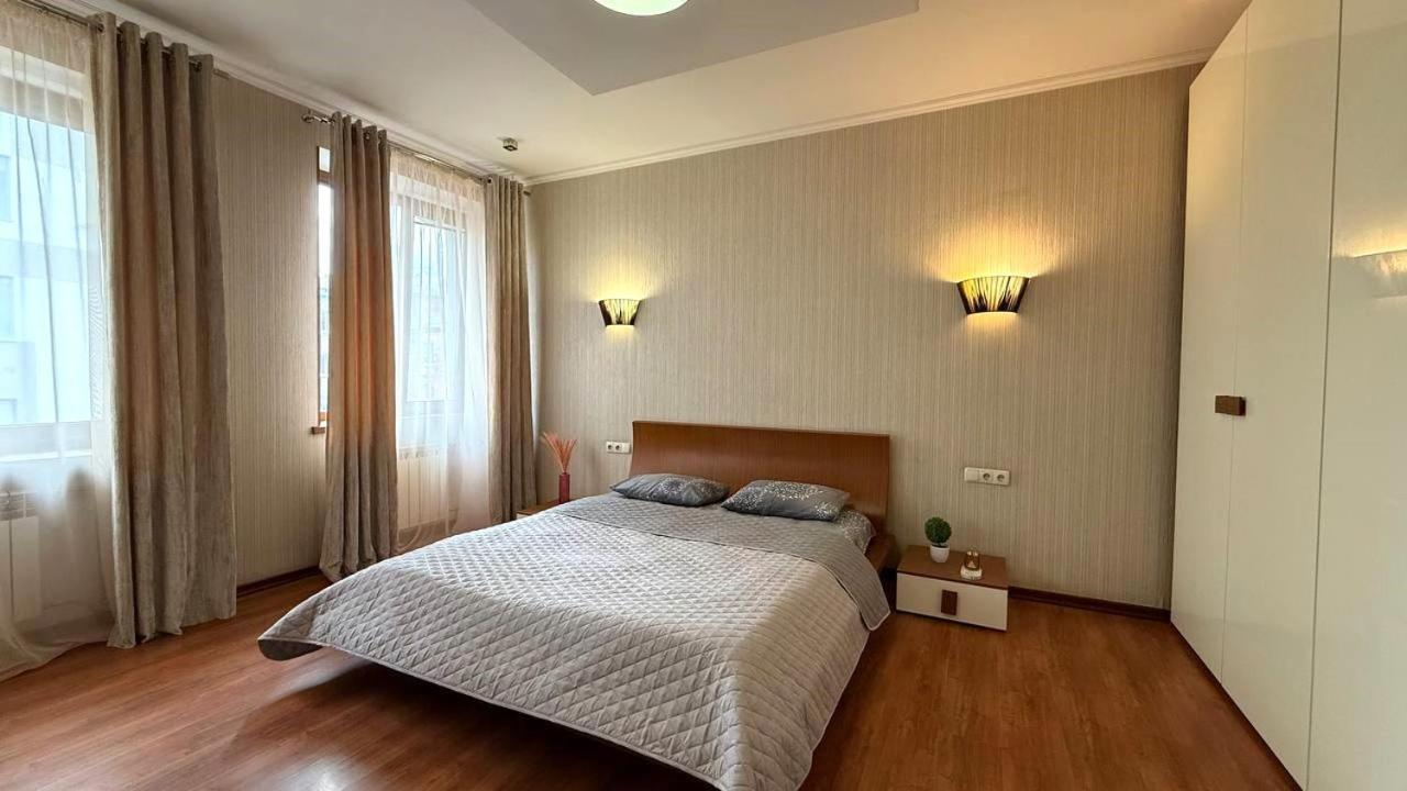 Appartamento Mironositskaya 75 Charkiv Esterno foto