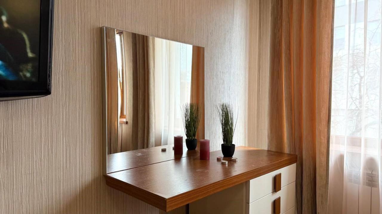 Appartamento Mironositskaya 75 Charkiv Esterno foto