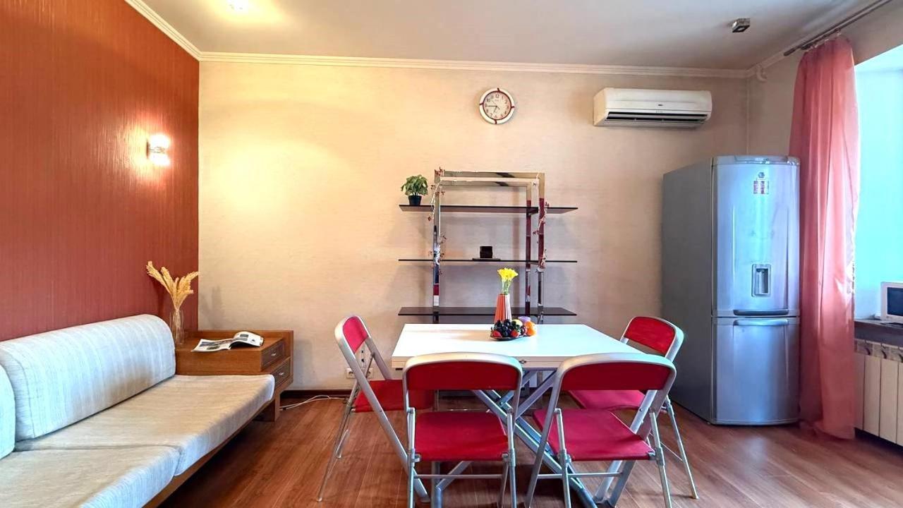 Appartamento Mironositskaya 75 Charkiv Esterno foto